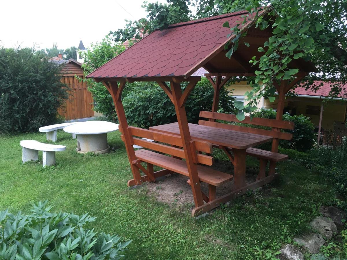 Bogoly Apartman Tokaj Exterior photo